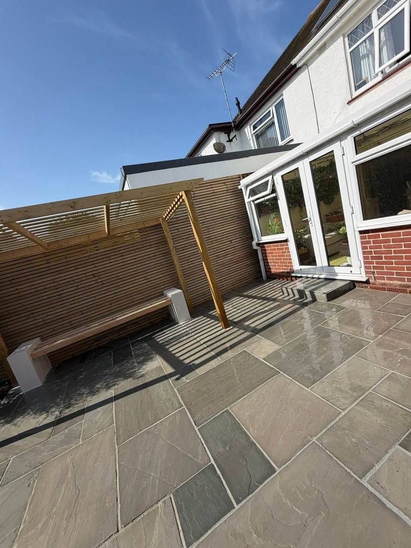 Pergolas & Outdoor Structures project photo